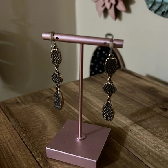 Lucky Brand Drop Style Earrings - Picture 2 of 3